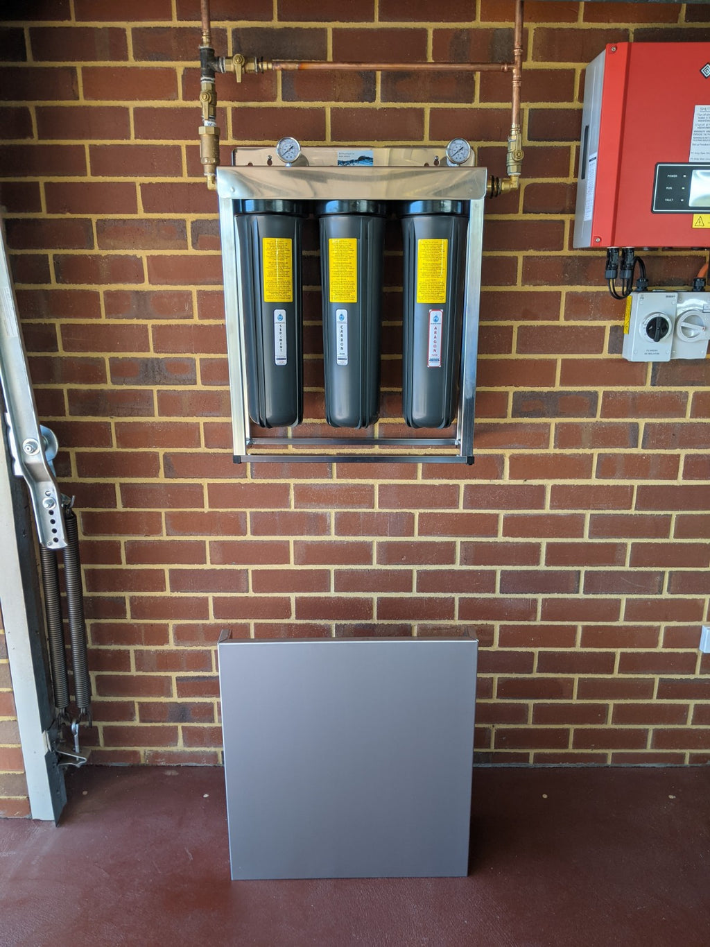 Whole House Water Filtration System – Stainless Steel (3-Stage, 20” Filters)